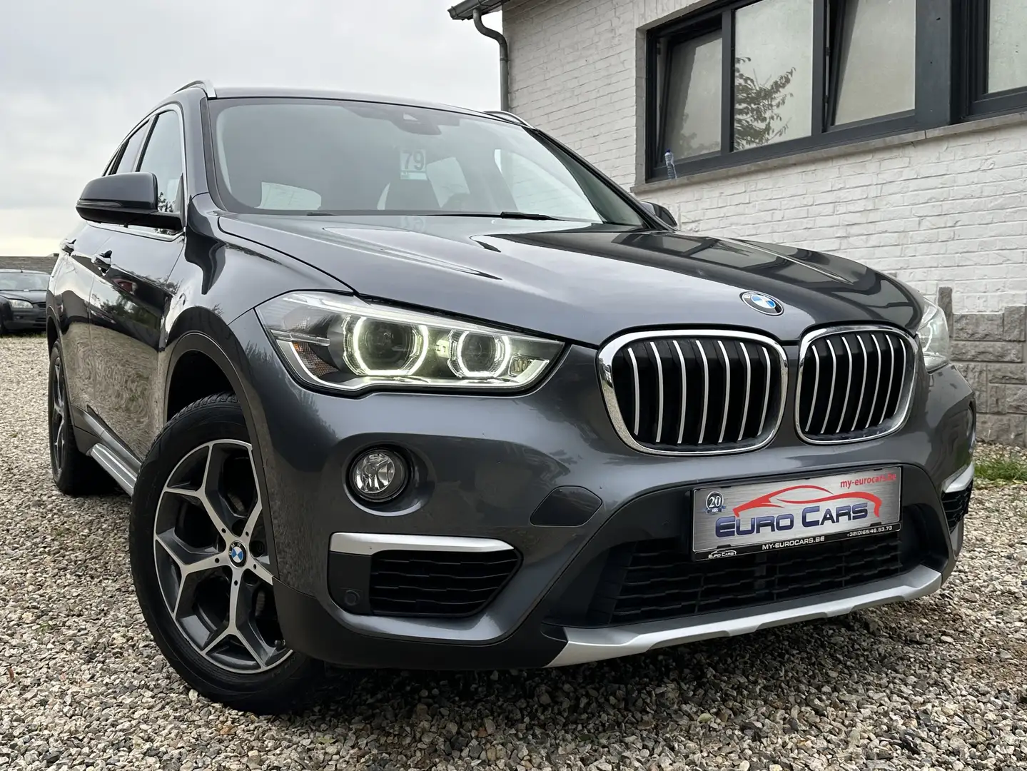 BMW X1 1.5i sDrive18 PACK SPORT/FULL/CUIR/GPS/H&K/HEAD UP Gris - 2