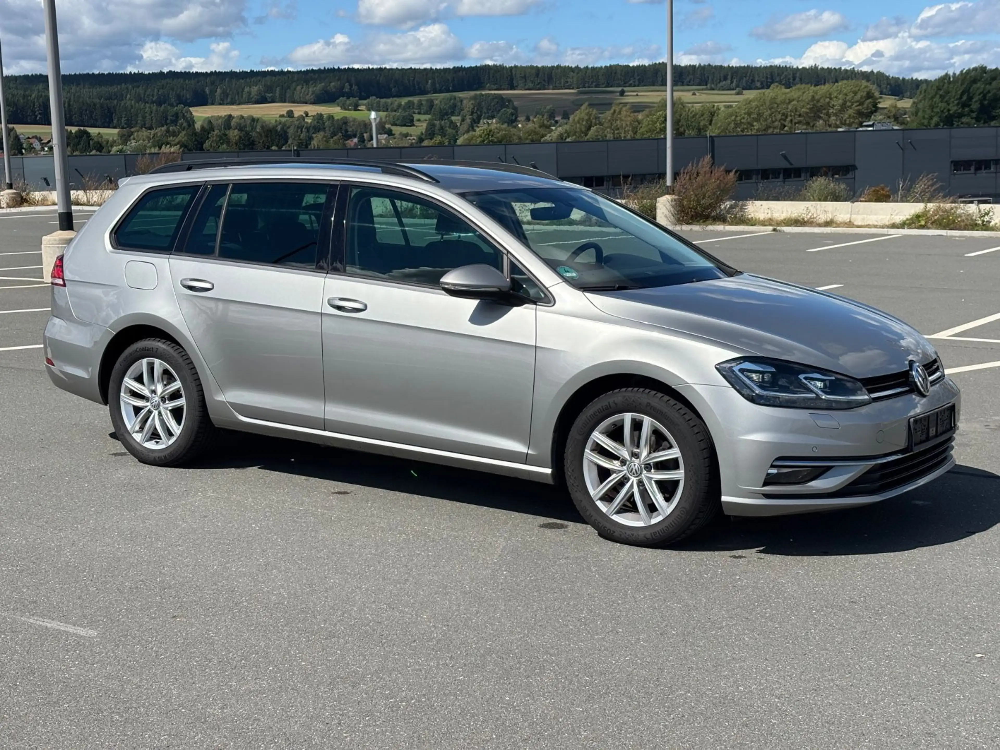 Volkswagen Golf VII 1.4 TSI Variant Comfortline Xenon ACC — photo 3