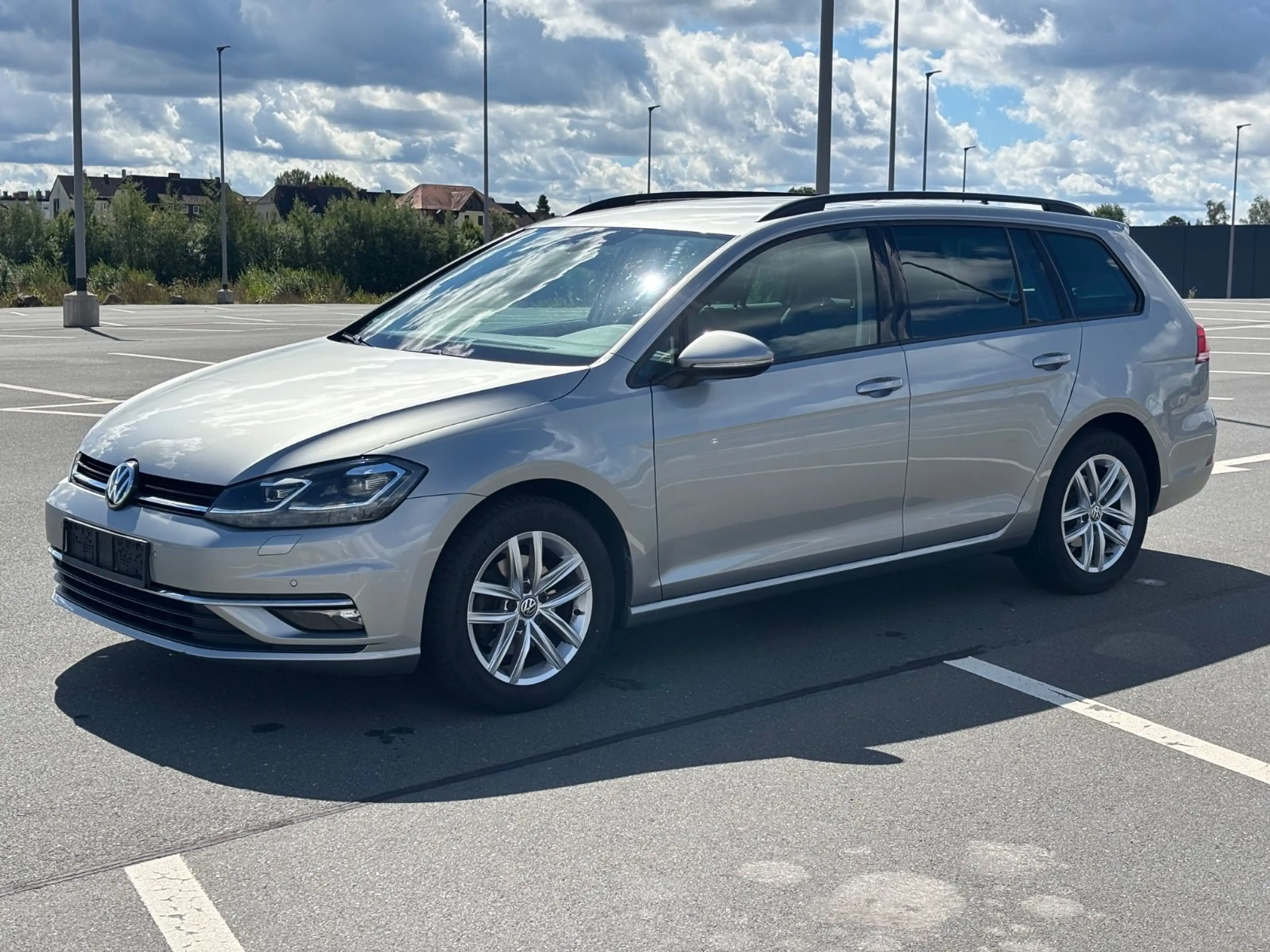 Volkswagen Golf VII 1.4 TSI Variant Comfortline Xenon ACC