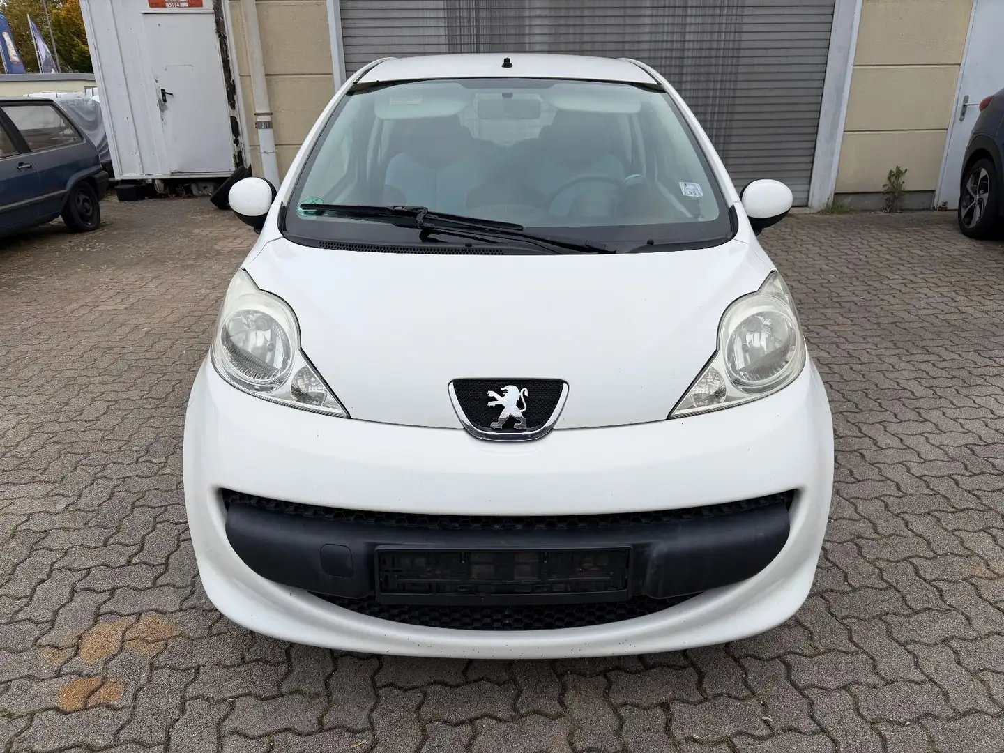 Peugeot 107 Urban Move - 1