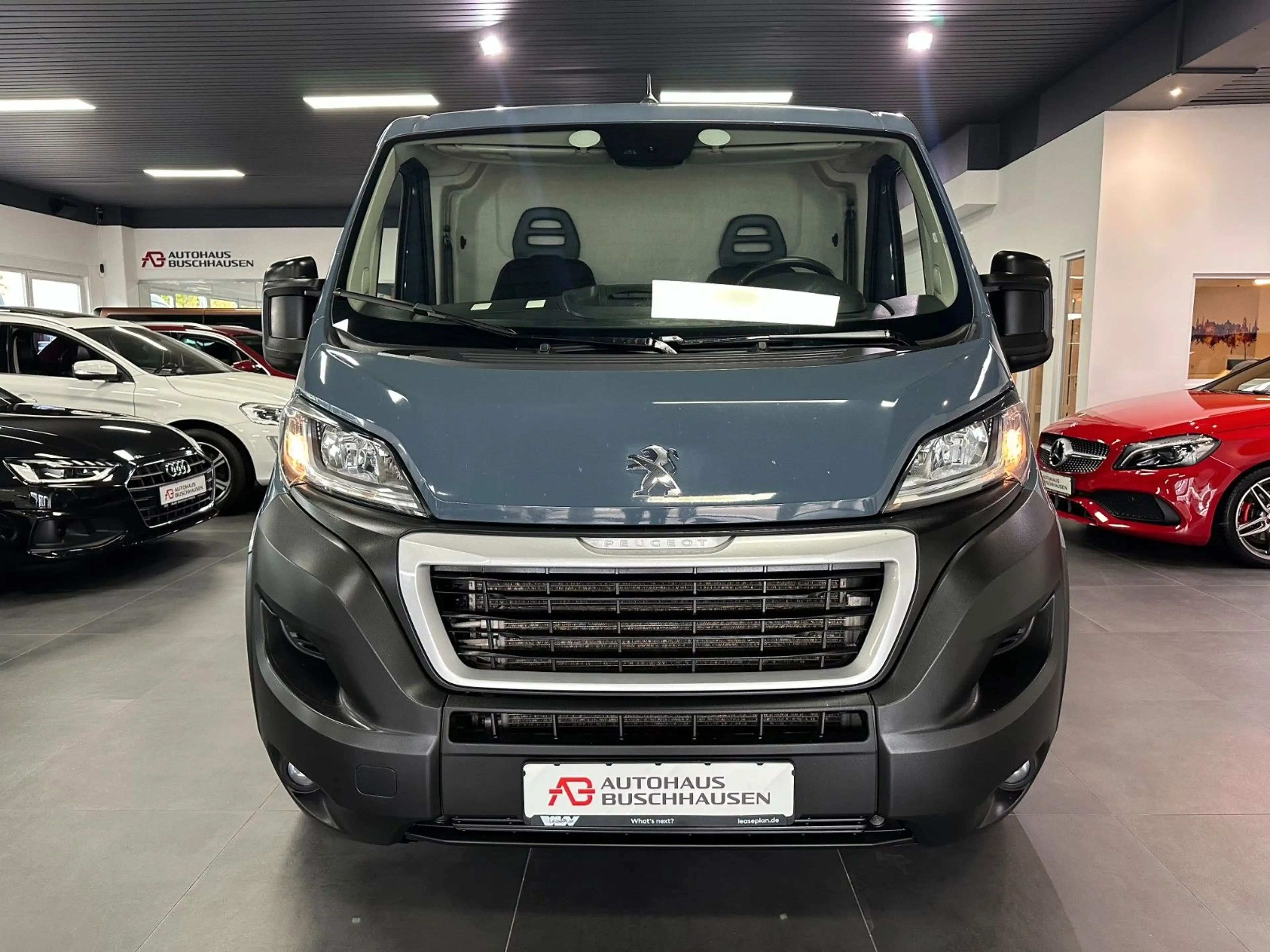Peugeot Boxer Kasten 328 2.2BlueHDi 120 Pro*TÜV&Insp.NEU — photo 2