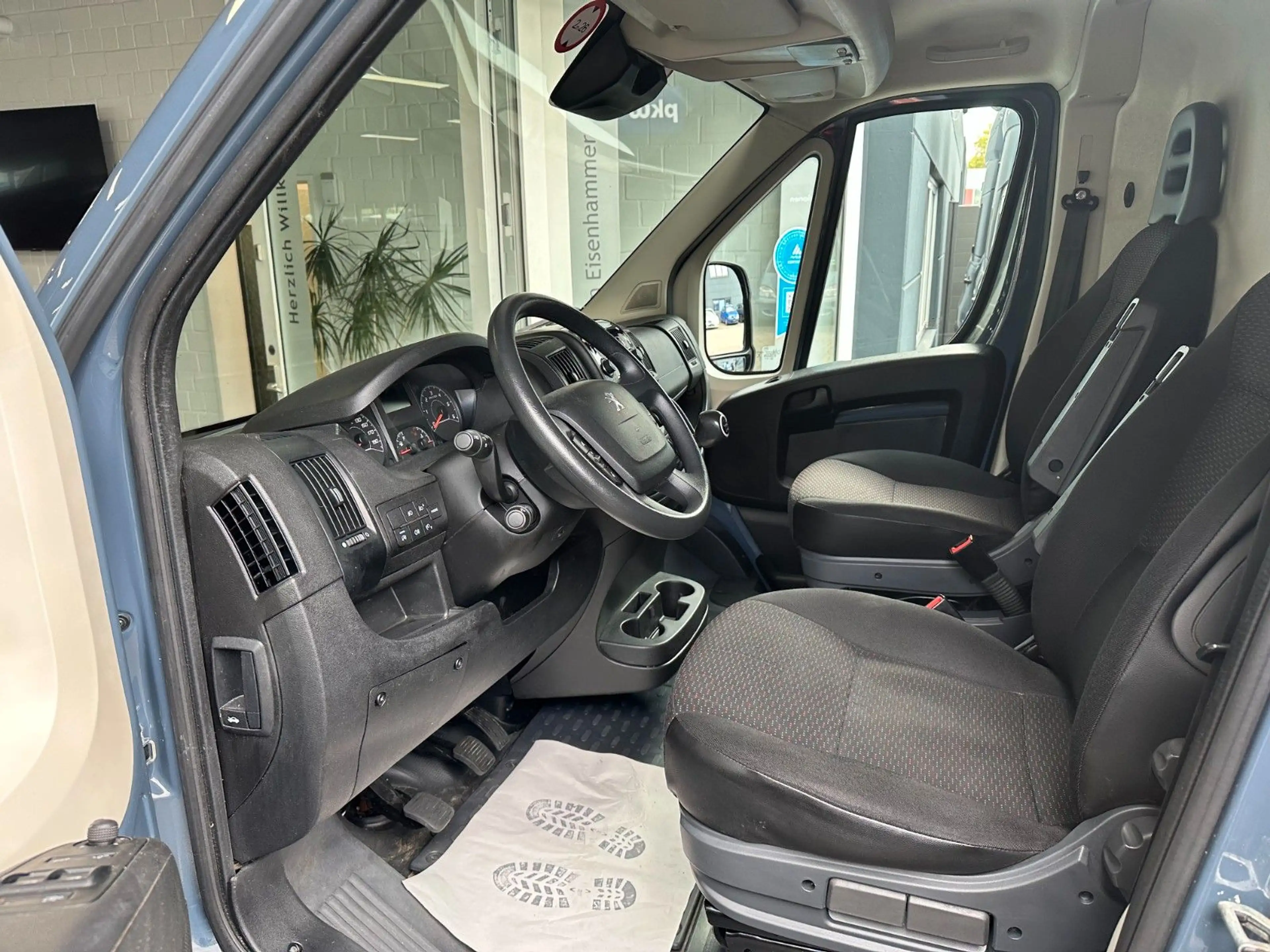 Peugeot Boxer Kasten 328 2.2BlueHDi 120 Pro*TÜV&Insp.NEU — photo 9