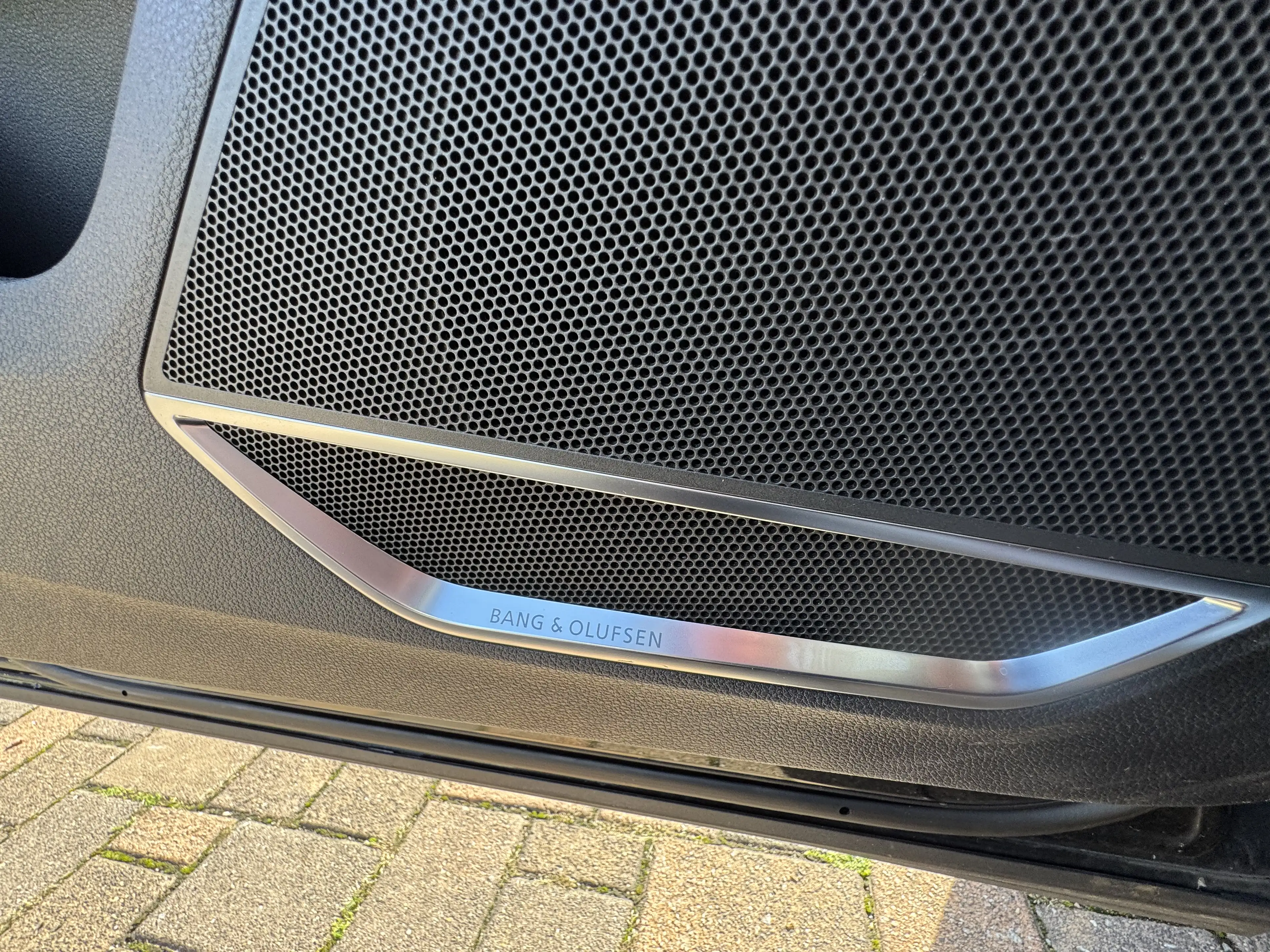Audi RS Q3 2.5 TFSI quattro AHK 360Grad B&O Raute Leder Panodach — photo 12