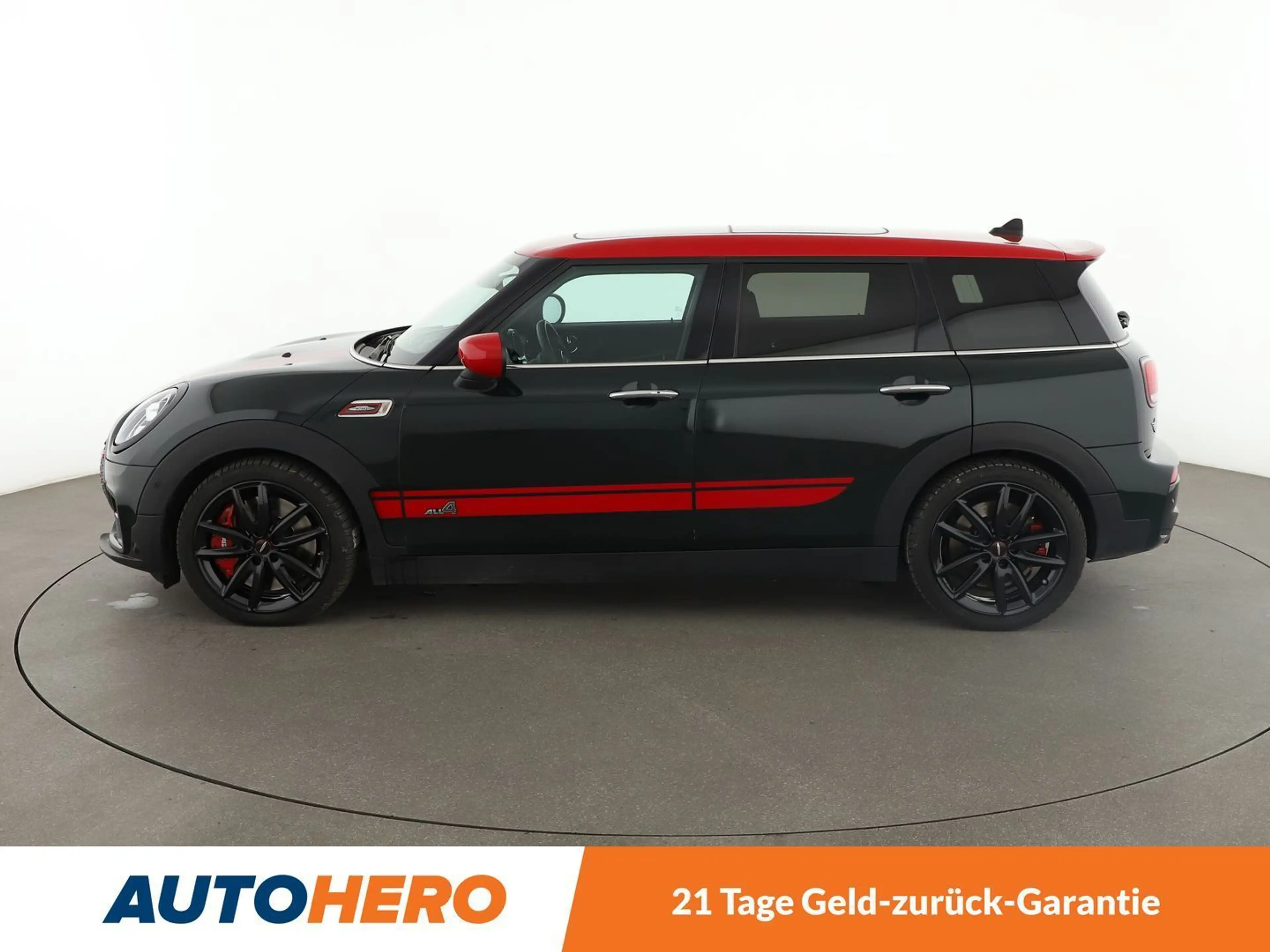 MINI John Cooper Works Clubman John Cooper Works ALL4 — photo 3