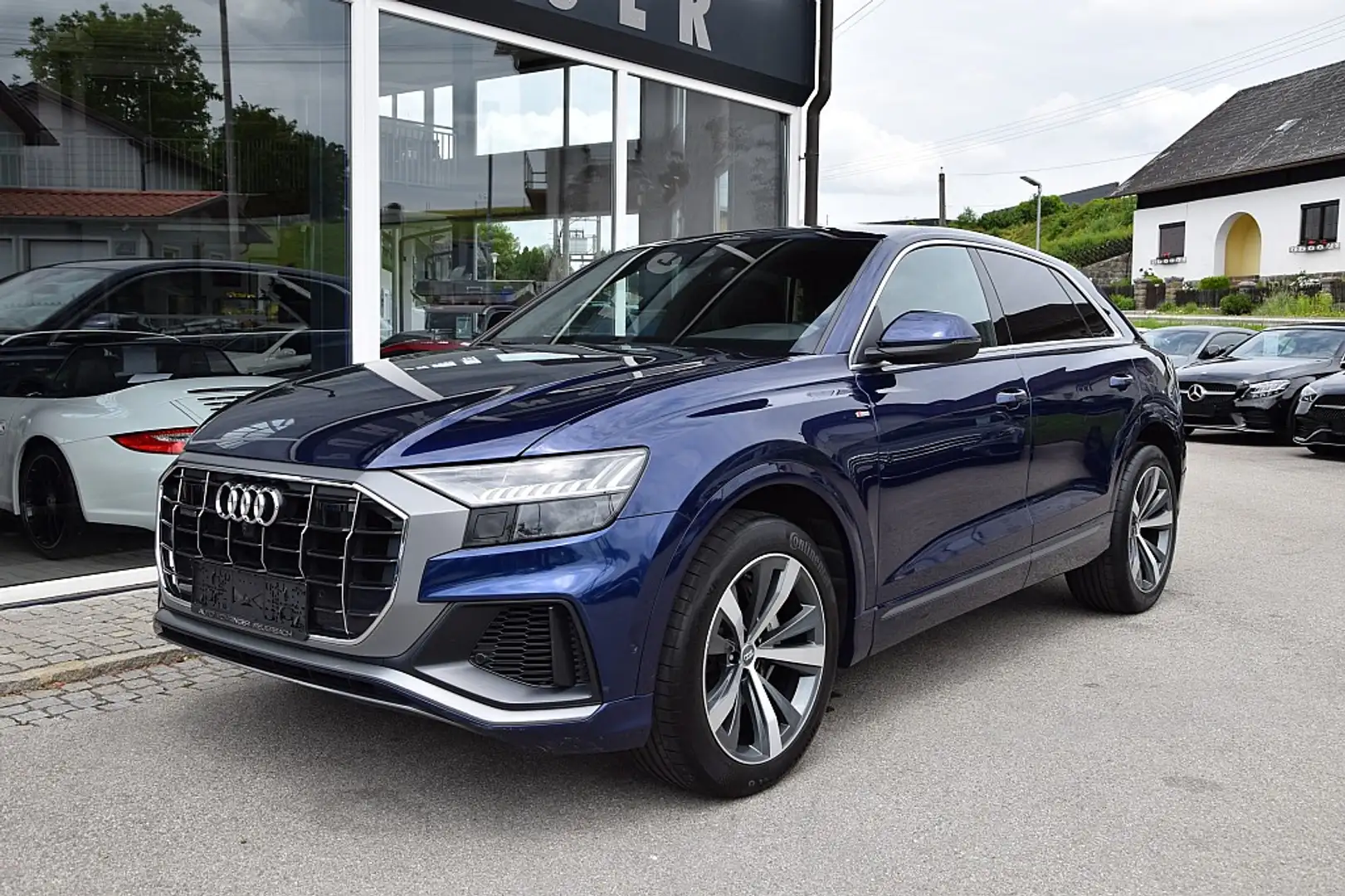 Audi Q8 50 MHEV TDI quattro Tiptronic *S-Line* Blau - 2