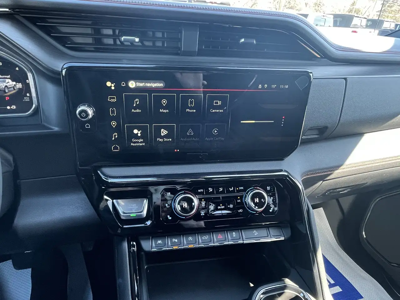 GMC Sierra 1500 снимка GMC Sierra 1500