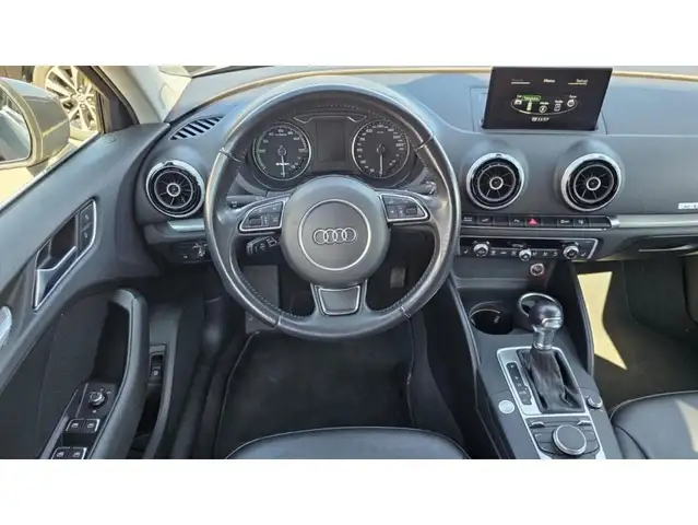 Audi E-Tron view 7