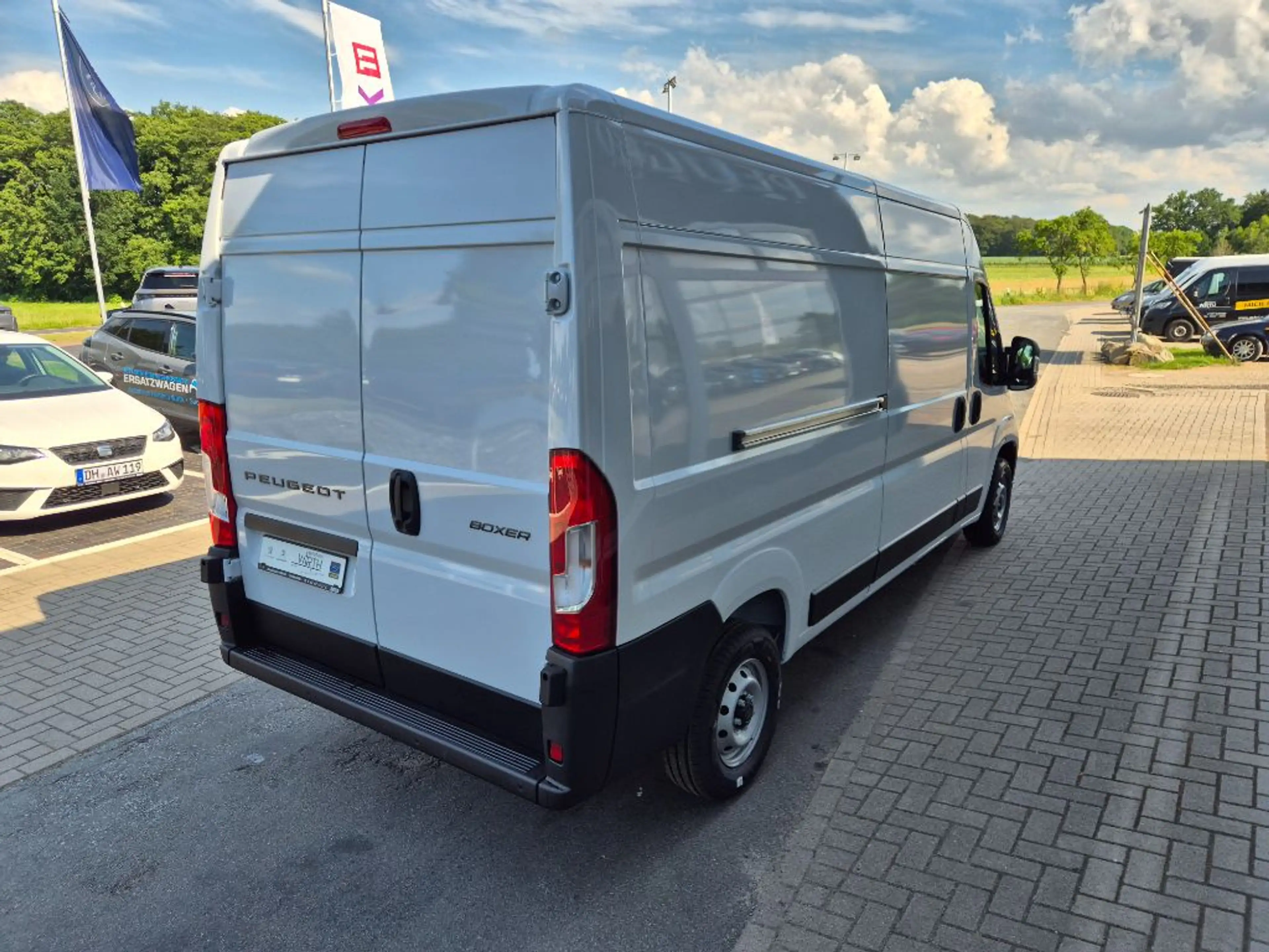 Peugeot Boxer 2,2 HDI 140 L3H2 — photo 4