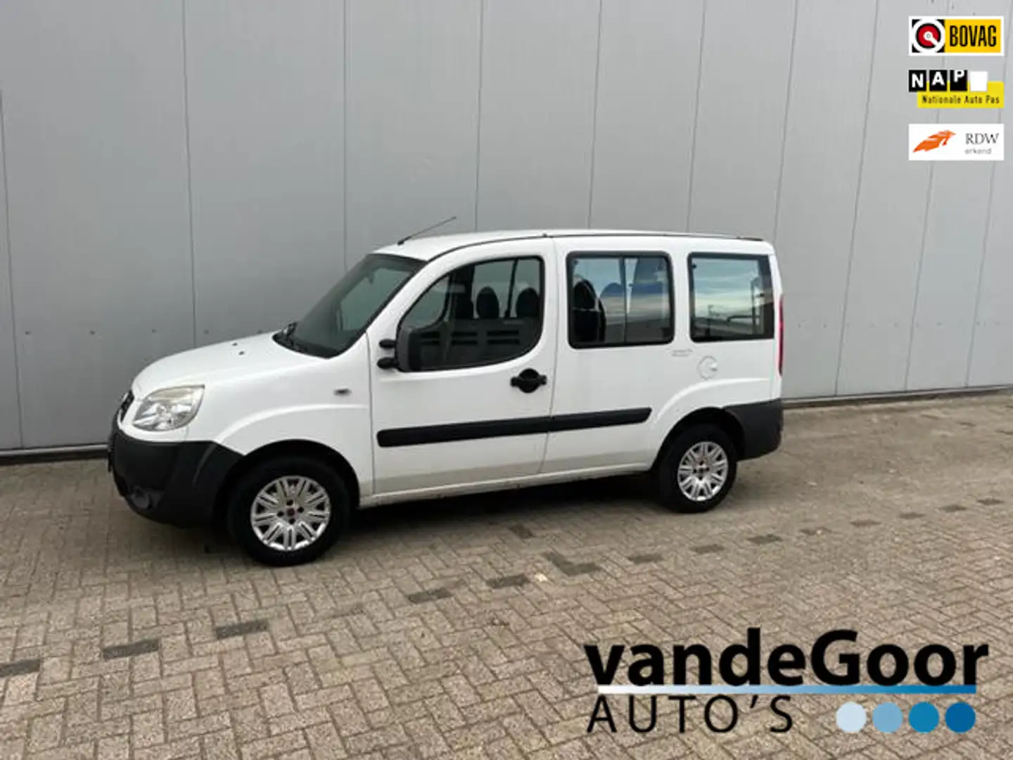 Fiat Doblo 1.6 Natural Power Active,'09, 181000 KM, AARDGAS, Weiß - 1