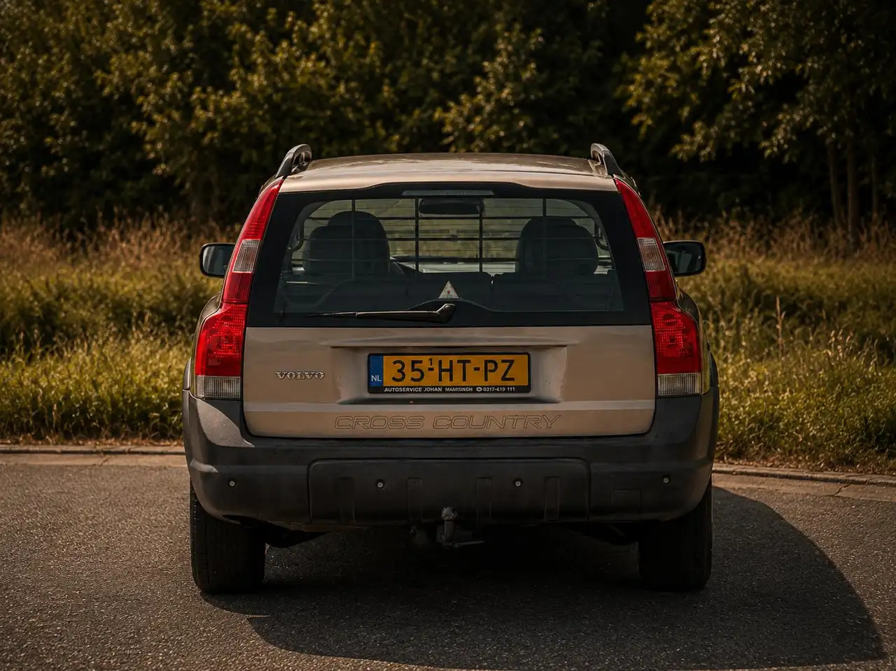 Volvo XC70 Cross Country 2.4 T Geartr. Comf. Automaat | Mooie, foto 4