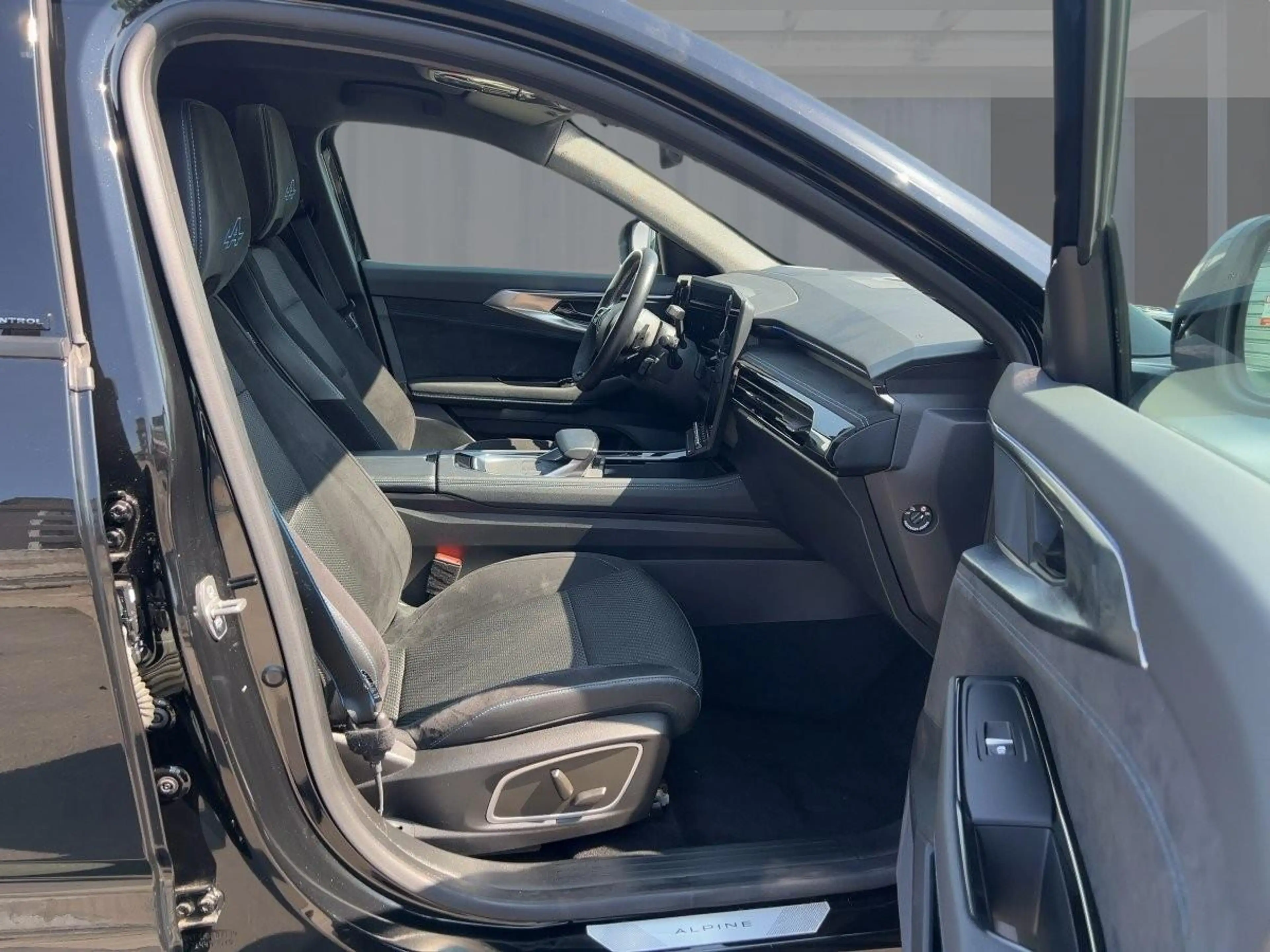 Renault Espace 6 Esprit Alpine Full Hybrid 200 Panorama-Dach — photo 8