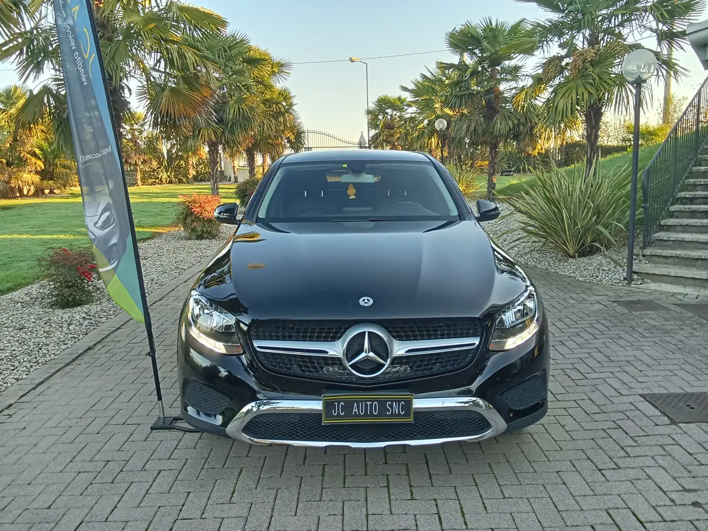 Mercedes-Benz GLC 220 GLC Coupe 4 MATIC UNICO PROPRIETARIO Nero - 2