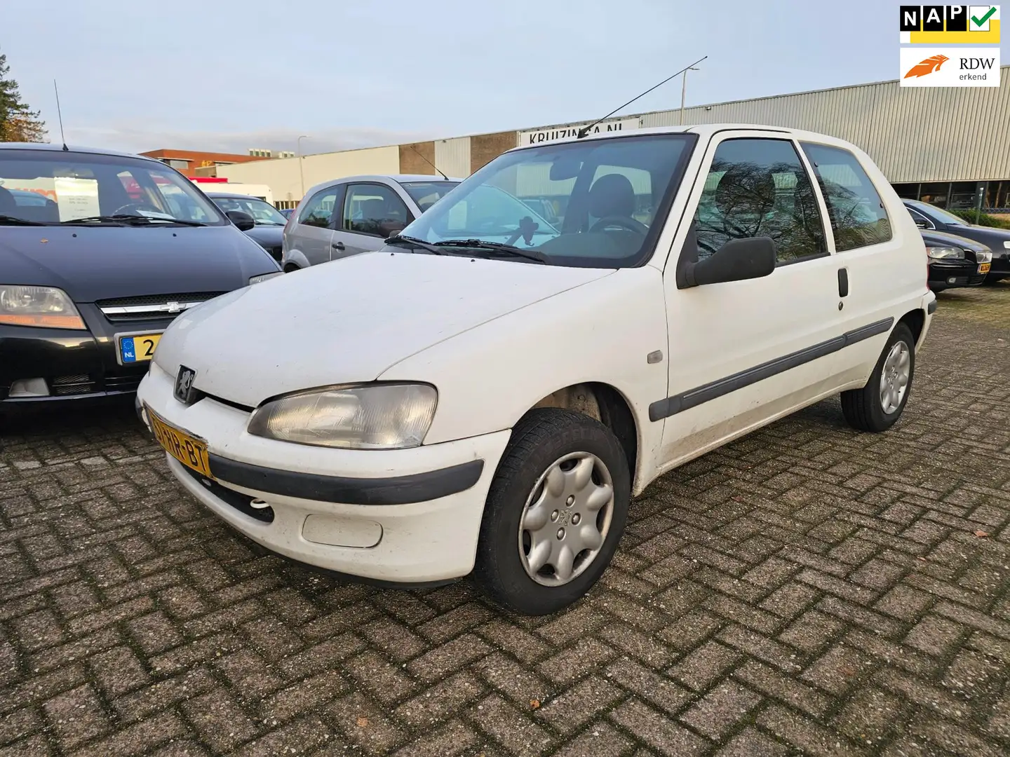 Peugeot 106 1.1 XR *apk:01-2026* Wit - 1