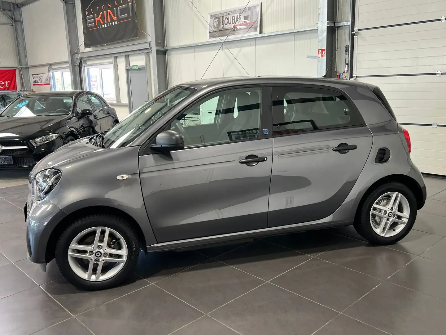smart forFour EQ Automatik **SHZ*Klima*Tempomat** Grau - 2