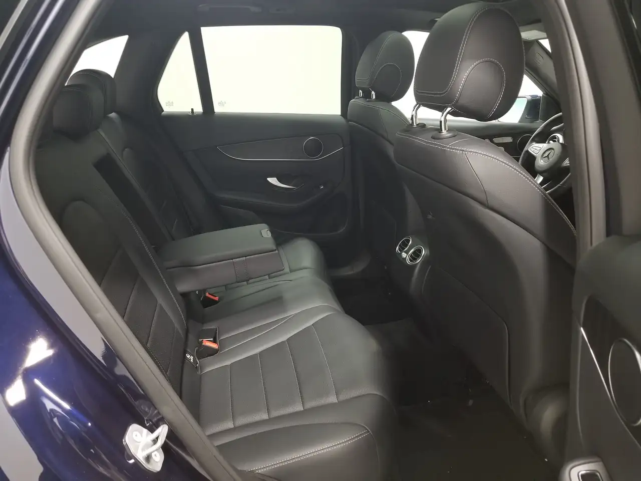 Mercedes-Benz GLC photo Mercedes-Benz GLC