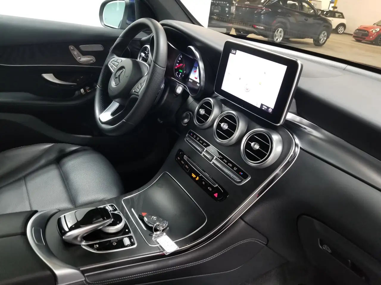 Mercedes-Benz GLC photo Mercedes-Benz GLC