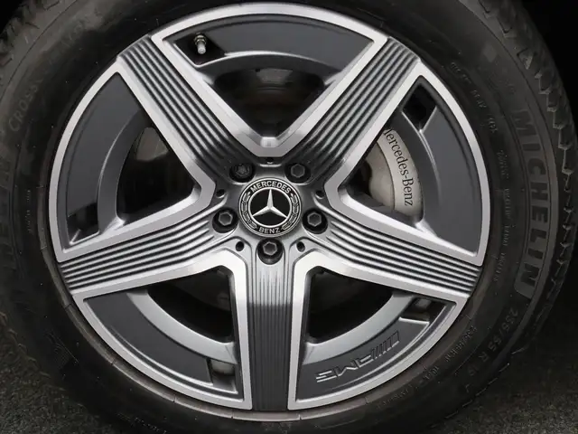 Mercedes-Benz GLC view 14