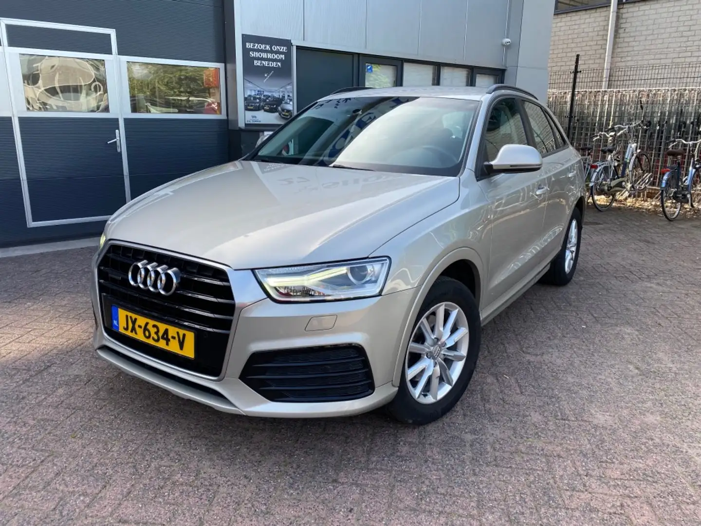 Audi Q3 2.0 TFSI quattro ADRENALIN Argent - 1