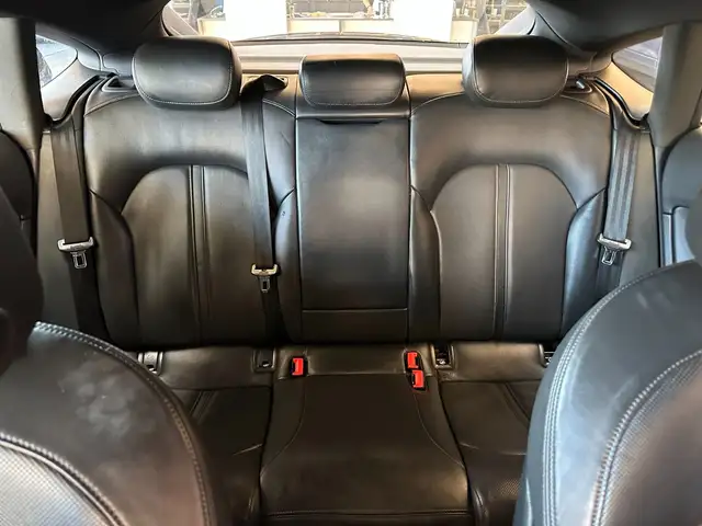 Audi A7 view 13