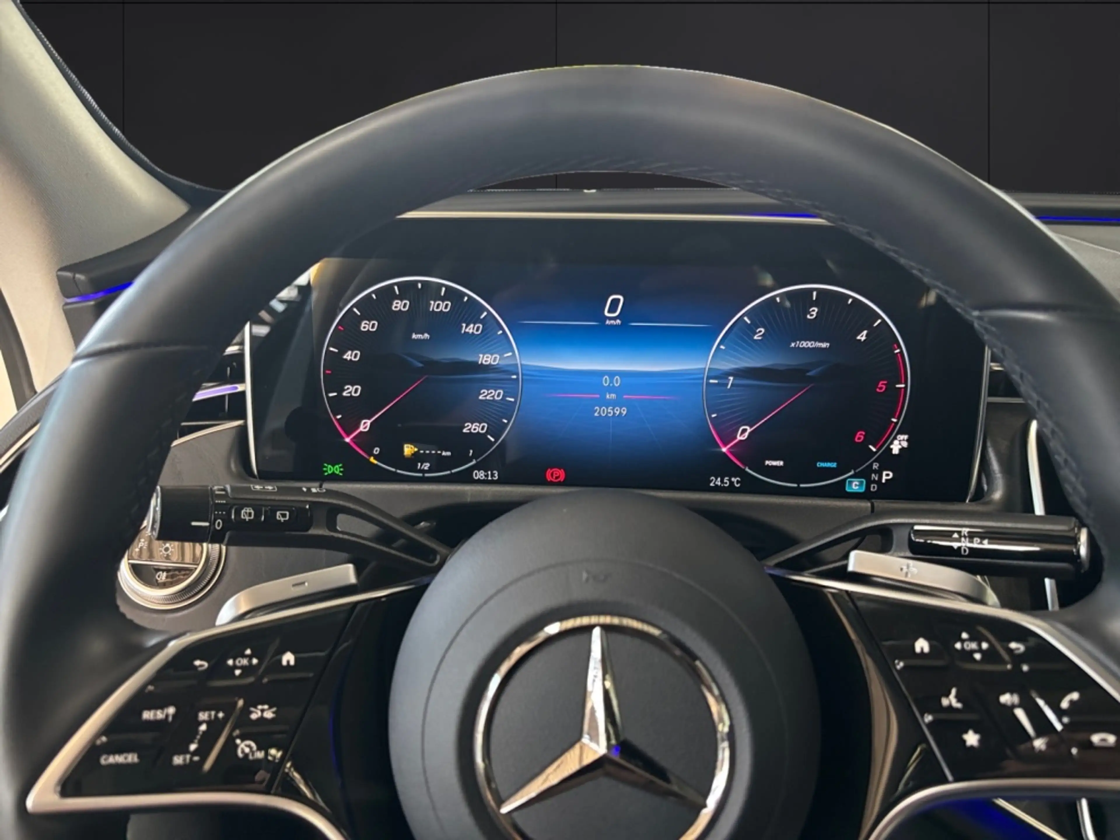 Mercedes-Benz E 220 d T Avantgarde*Advanced*LED*Kamera*AHK* — photo 7