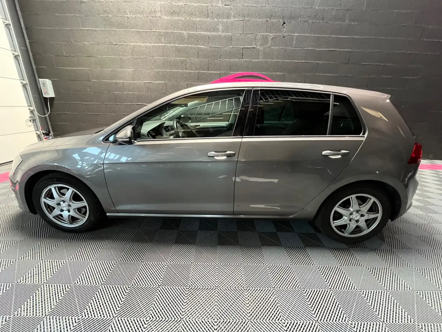 Volkswagen Golf Confortline Gris - 2