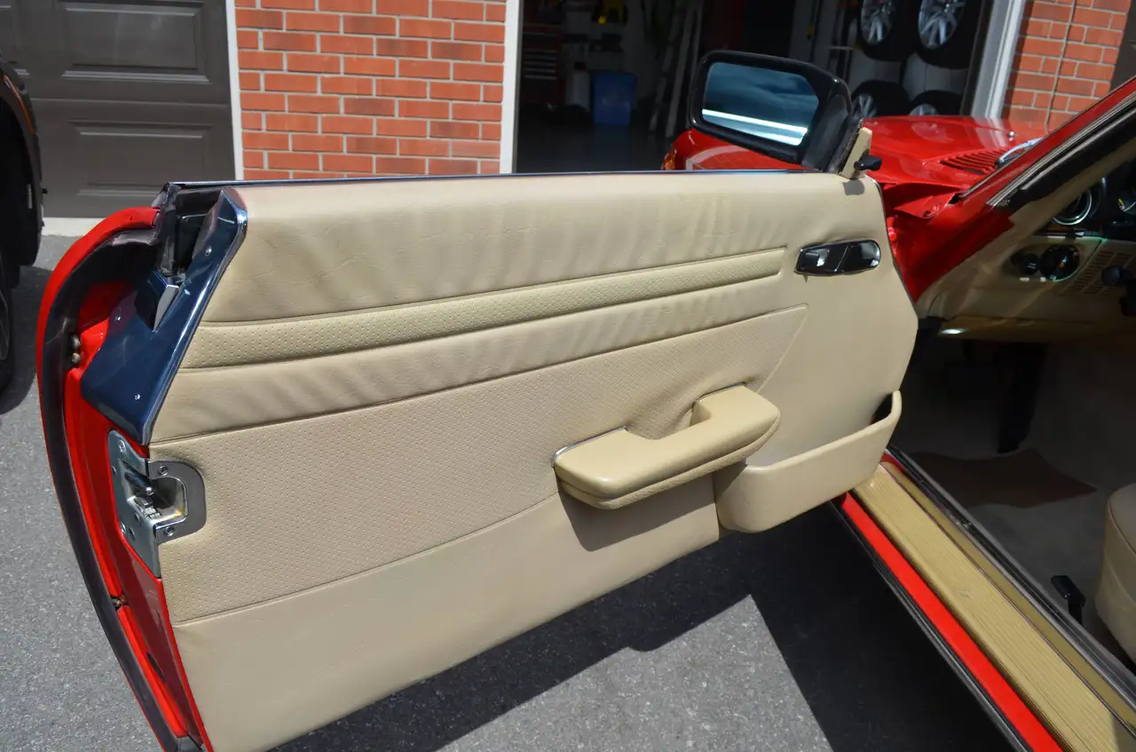 Mercedes-Benz 380 снимка Mercedes-Benz 380