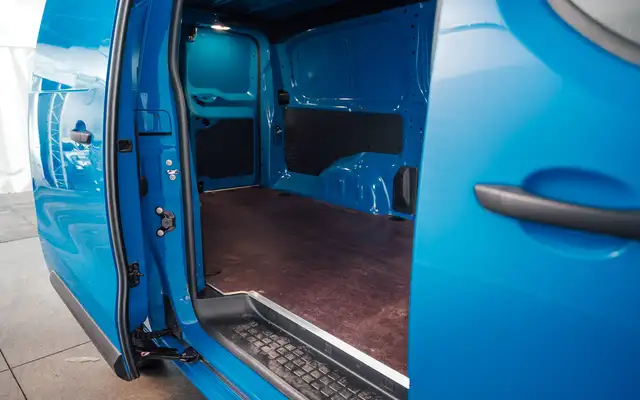 Opel Vivaro view 8