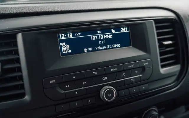 Opel Vivaro view 15