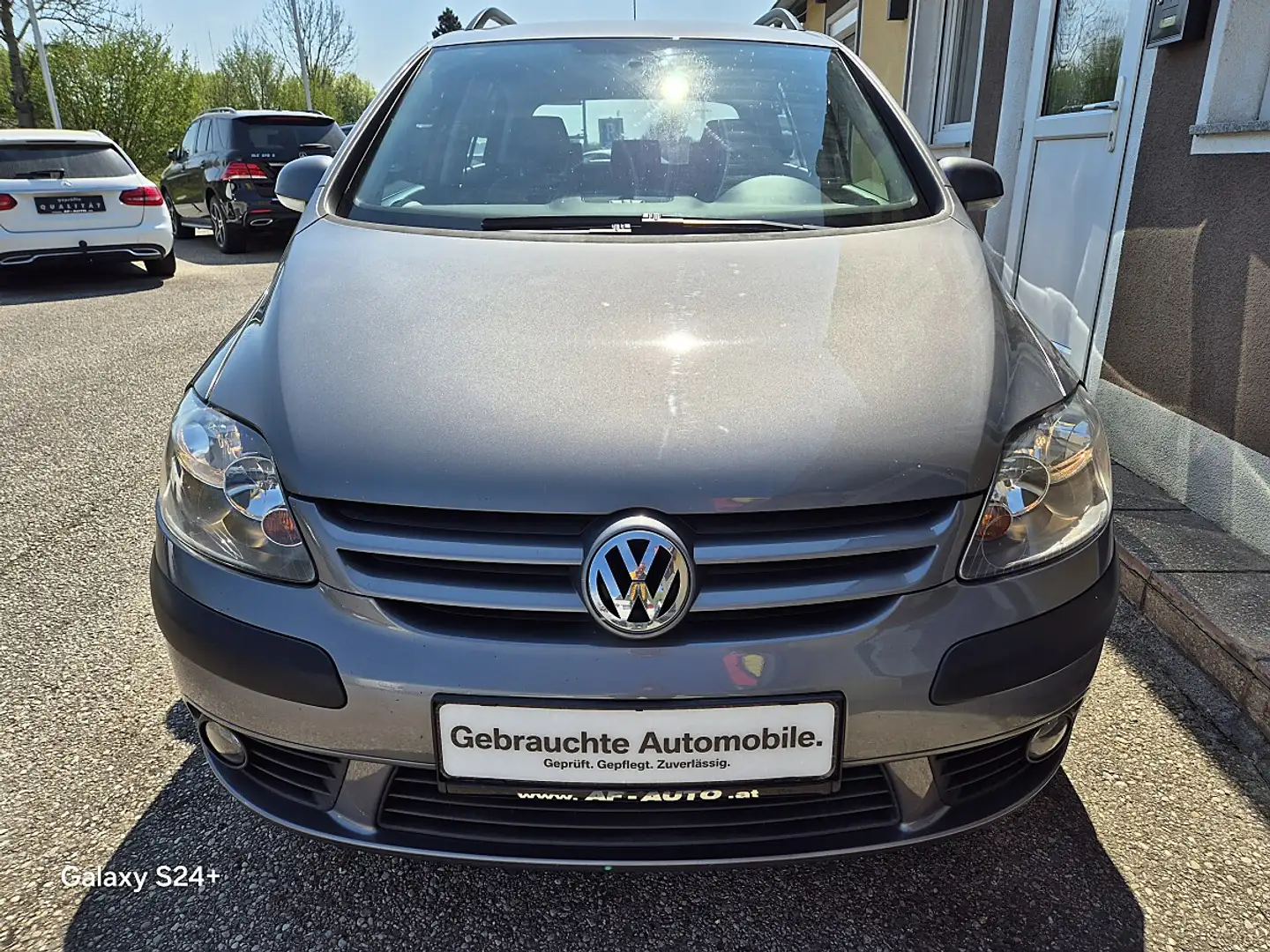 Volkswagen Golf Plus Comfortline 1,4 TSI Grau - 2