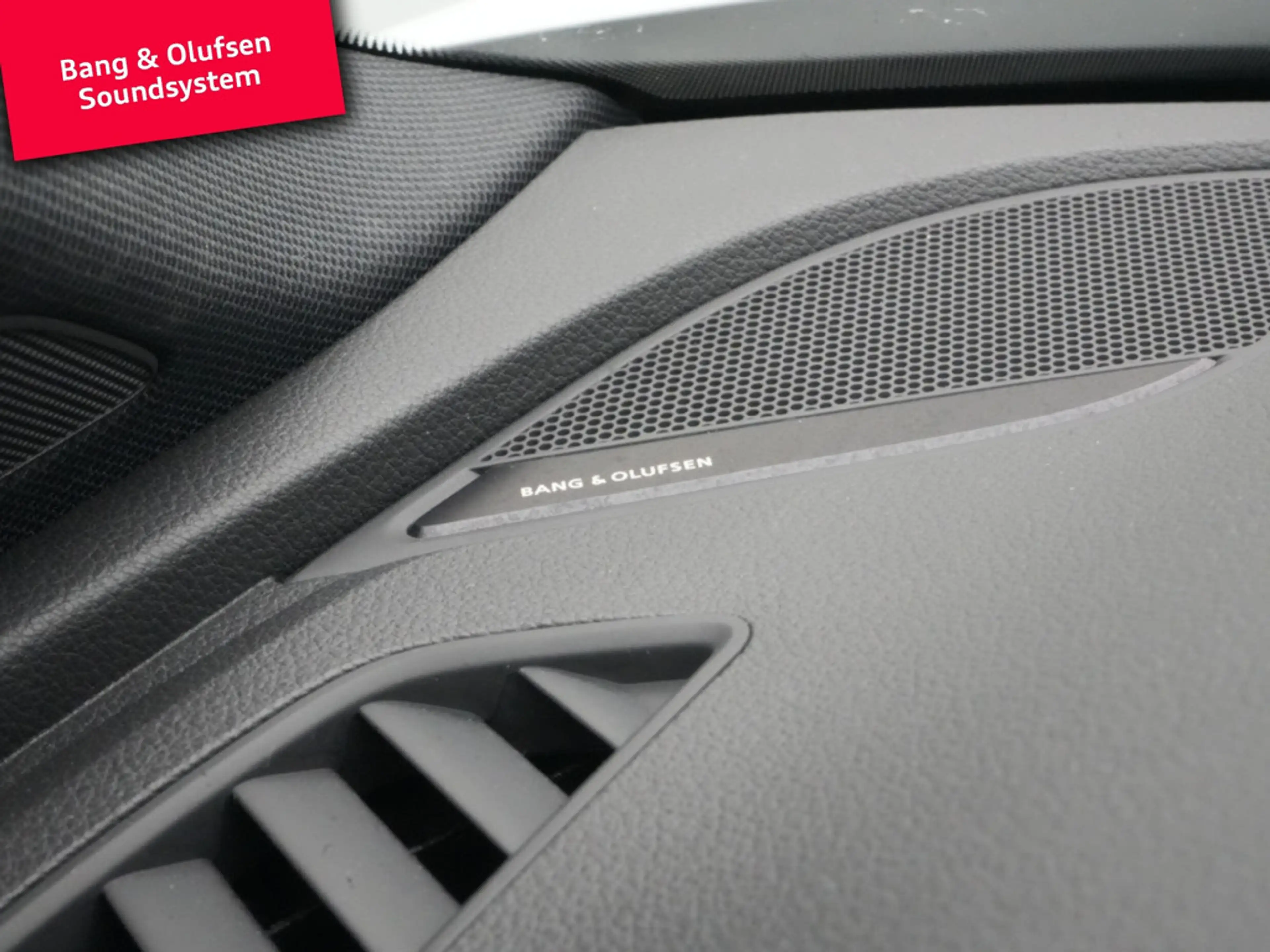 Audi RS4 VIRT NAVI LEDER KAM MEMORY MATRIX — photo 11