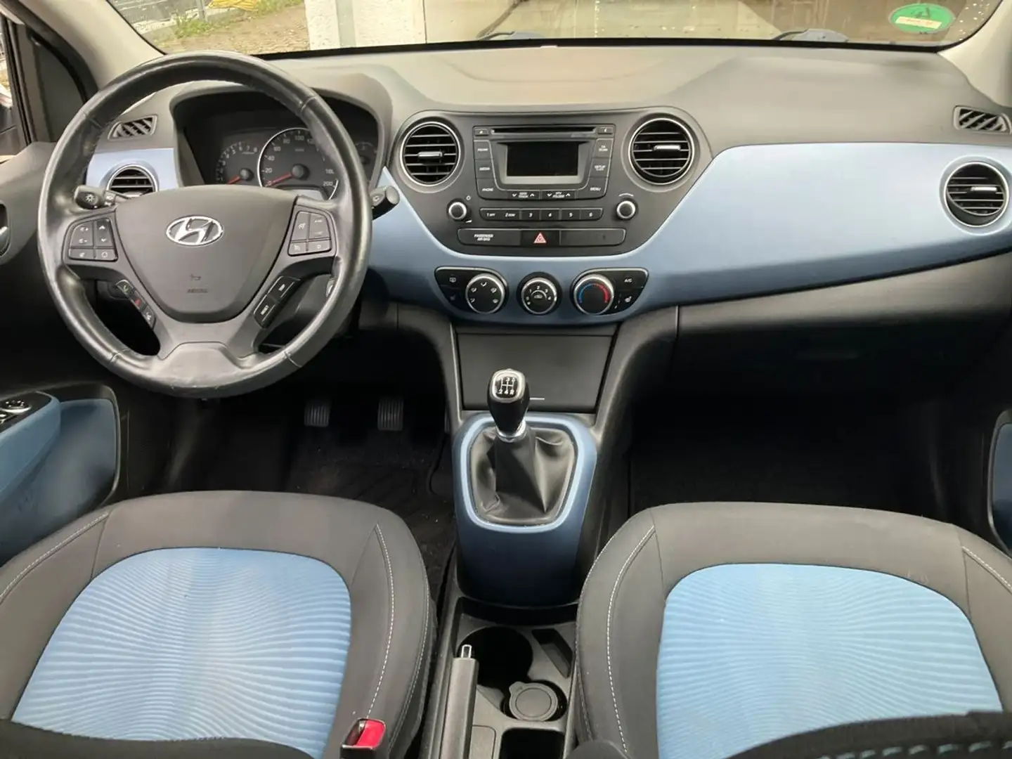 Hyundai i10 FIFA World Cup Edition*SHZG*KLIMA*L-HZG* Weiß - 2