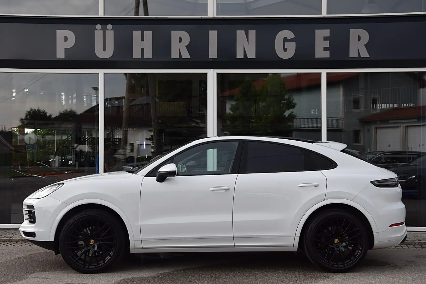 Porsche Cayenne Coupe *360°Kamera*Panorama*Luftfederung* Weiß - 1