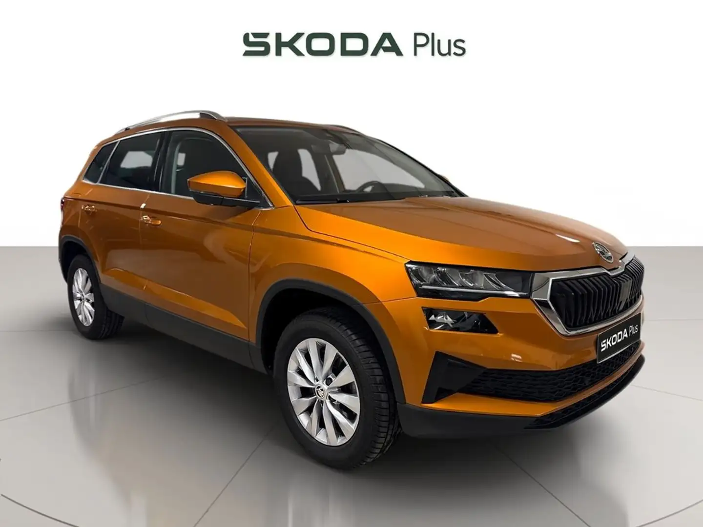 Skoda Karoq 1.5 TSI Design ACT 110KW Orange - 1