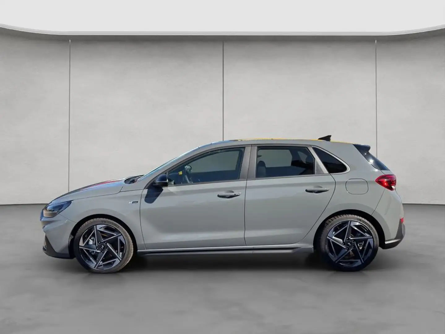 Hyundai i30 1.5 T-GDI 48V-Hybrid N Line 103 kW, 5-türig Grijs - 2