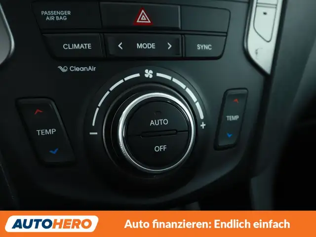 Hyundai Santa FE view 25
