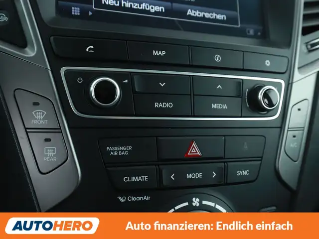 Hyundai Santa FE view 24