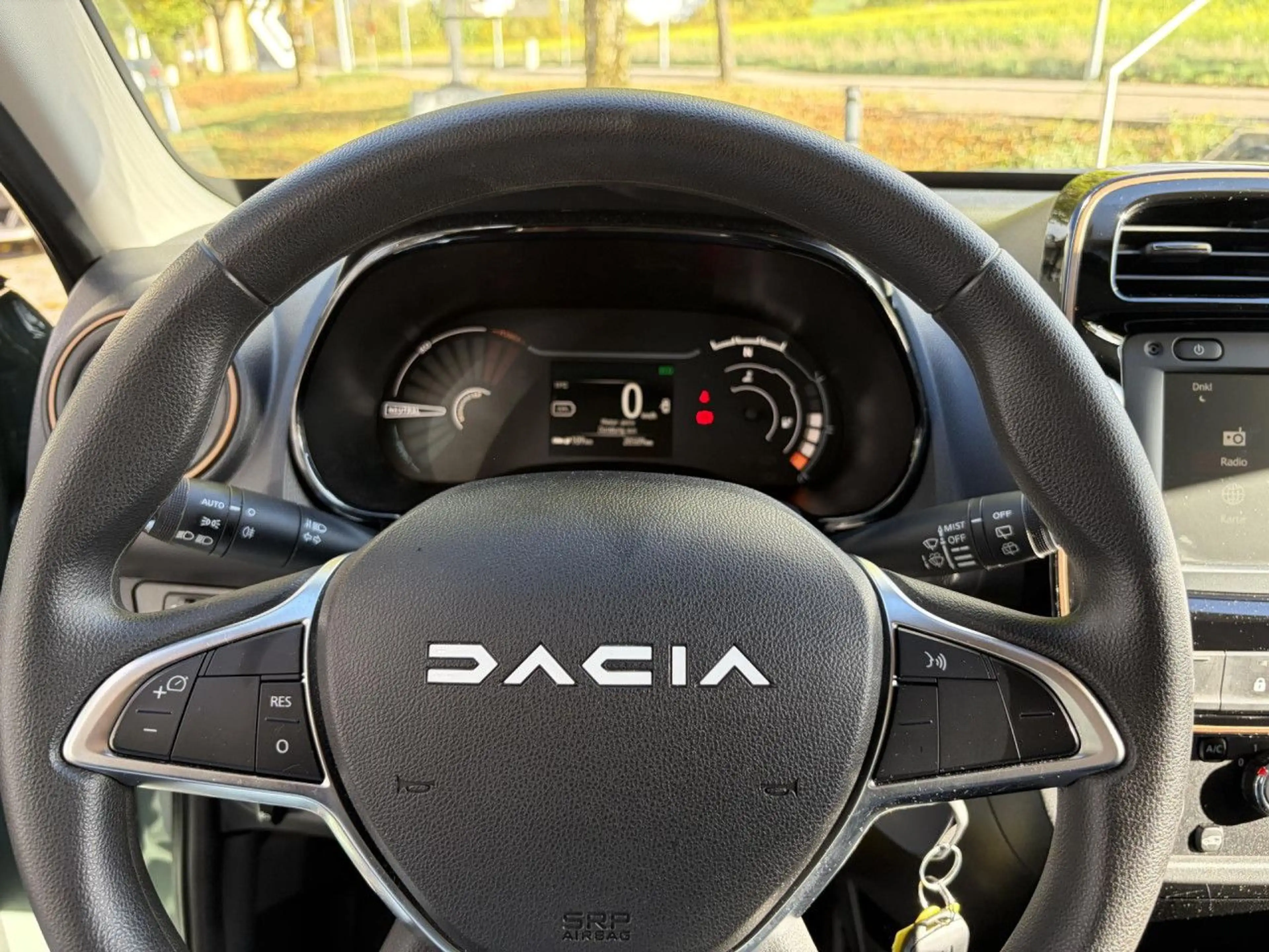 Dacia Spring Extreme ELECTRIC 65 CCS Kamera Navi Klima — photo 15