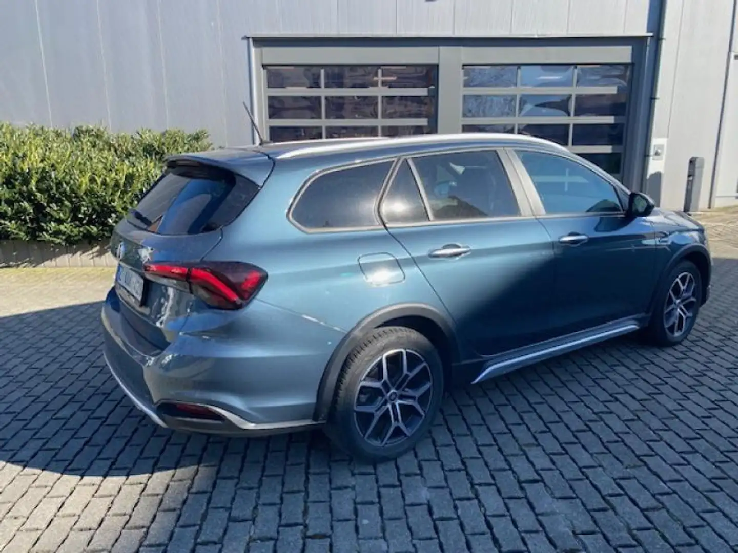 Fiat Tipo 4/5 portes / Station Wagon Blauw - 2