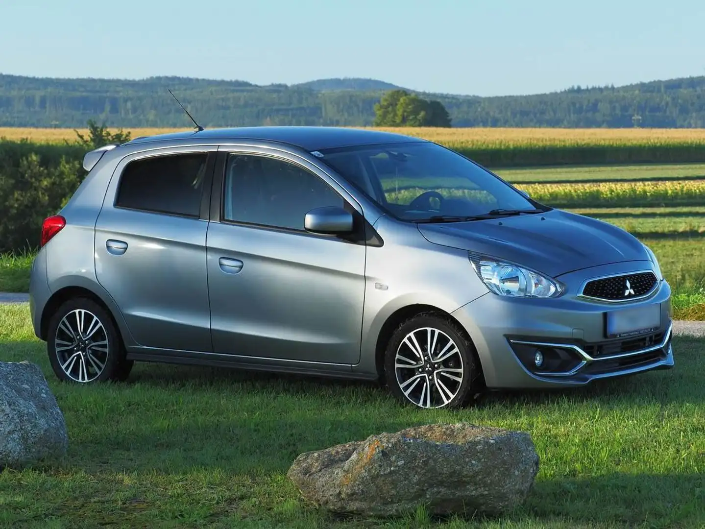 Mitsubishi Space Star 1,2+MIVEC+Invite+Connect+AS Silber - 1