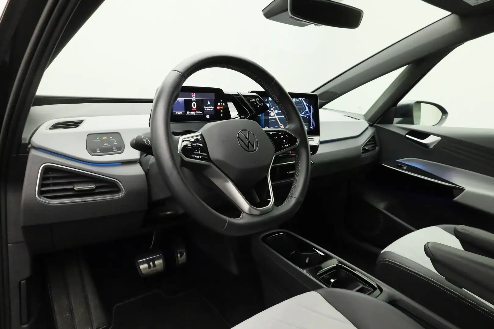 Volkswagen ID.3 Pro 58 kWh 145PK | Keyless | Navi | Camera | ACC | Grey - 2