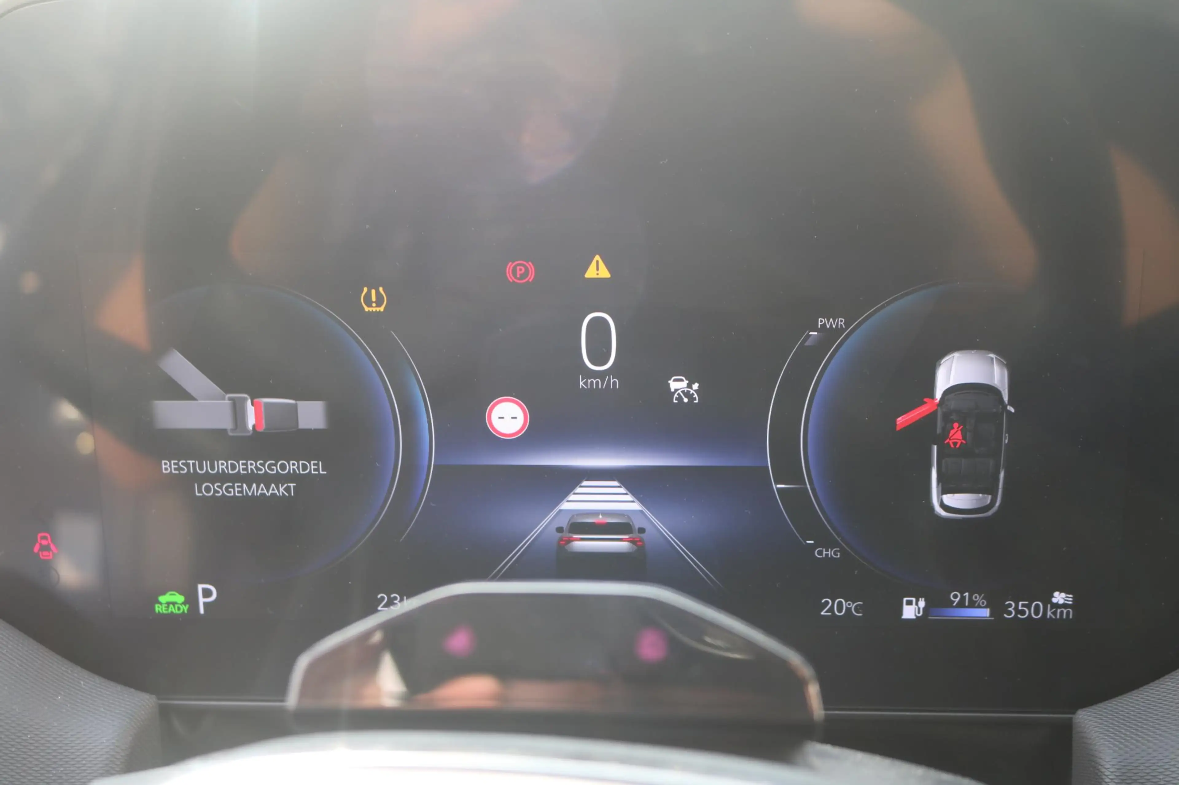 Toyota Urban Cruiser Dynamic 61 kWh , BSM, Achteruitrij camera, adaptiv — photo 4