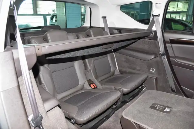 Renault Espace Intens Energy dCi 160 EDC Ansicht 26