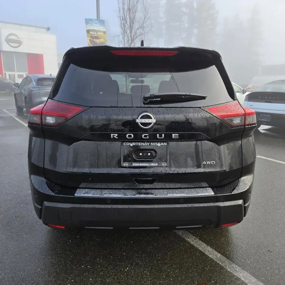 Nissan Rogue снимка Nissan Rogue