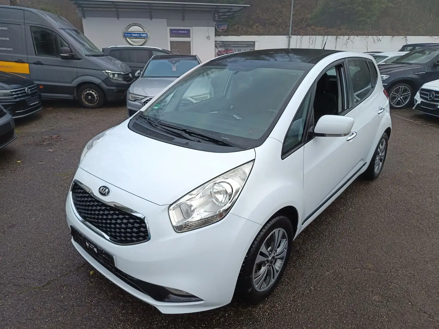 Kia Venga UEFA Euro 2016 Automatik Weiß - 2