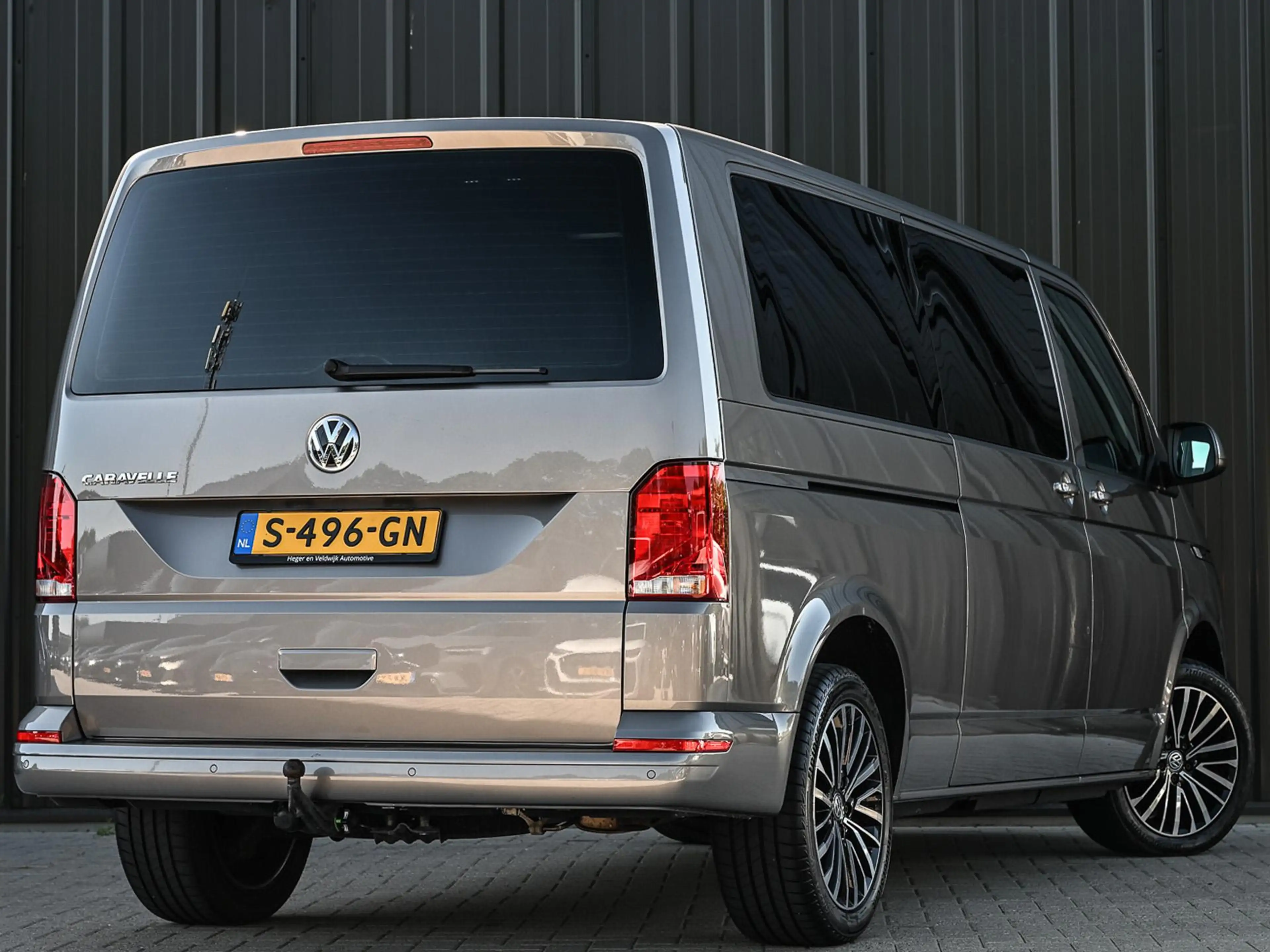 Volkswagen Transporter Caravelle 2.0 TDI L2H3 Highline 9p. | Trekhaak | P — photo 9