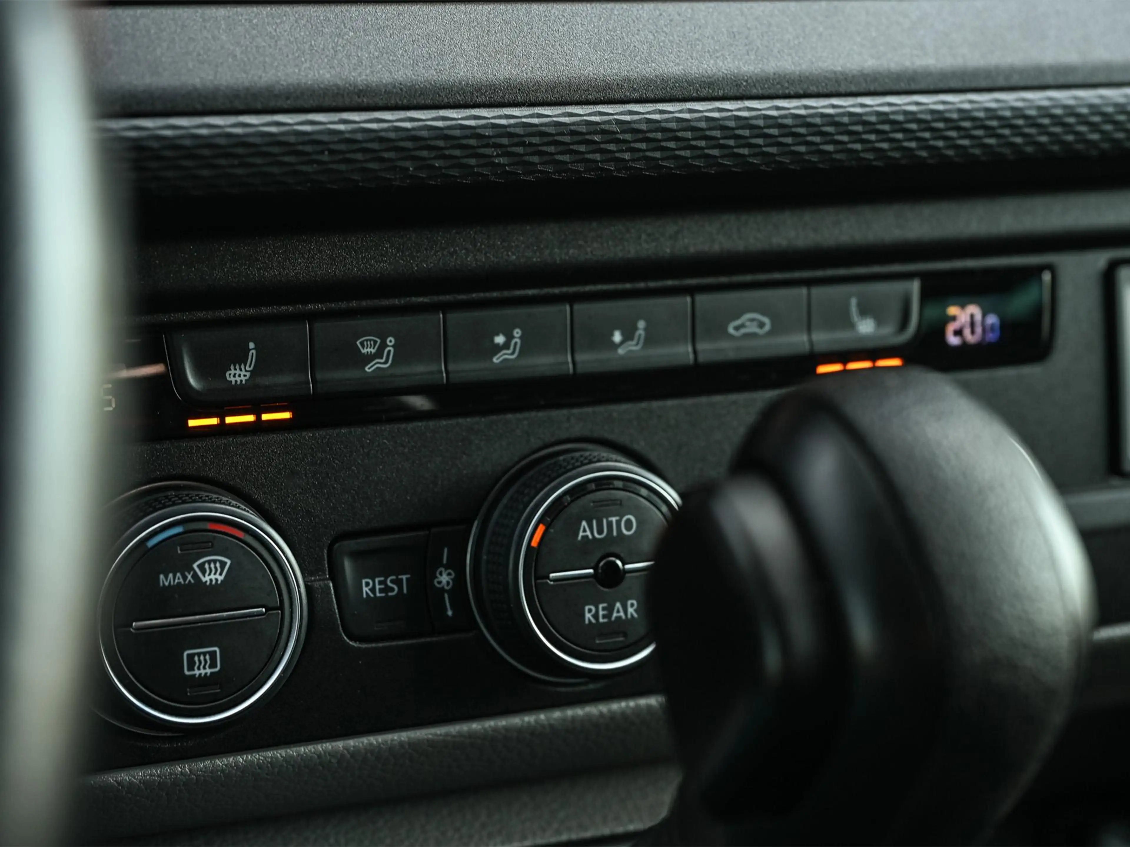 Volkswagen Transporter Caravelle 2.0 TDI L2H3 Highline 9p. | Trekhaak | P — photo 3