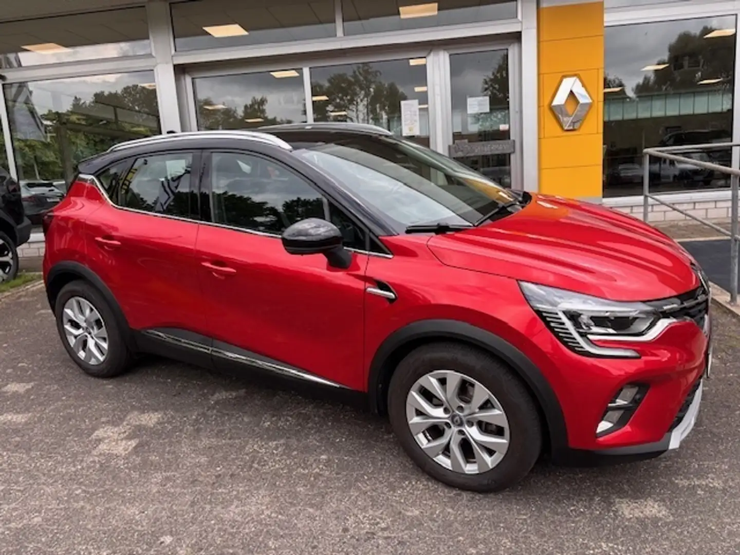 Renault Captur II INTENS E-TECH Plug-in 160 Rot - 1