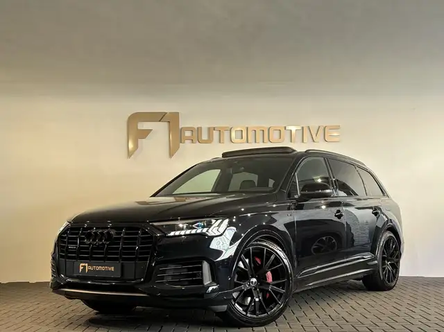 2020 Audi Q7 in Black for sale