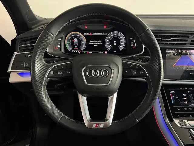 Audi Q7 view 20
