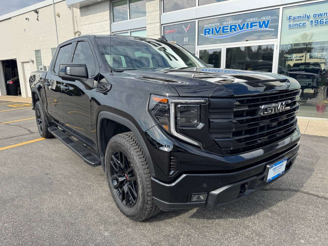 2026 GMC Sierra 1500 Crew Cab Short Box 4-Wheel Drive Elevation